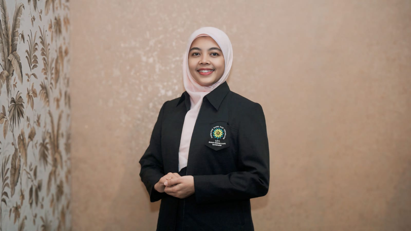 Foto Tina Dewi Rosahdi