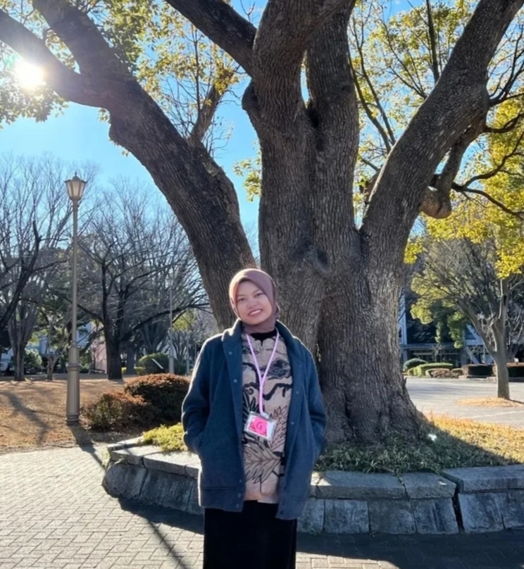 Foto Adinda Melinda Ceria Ajie